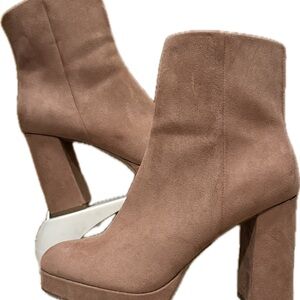 LC Lauren Conrad Blush/Taupe Faux- Suede Stacked Heel Boots NWOT